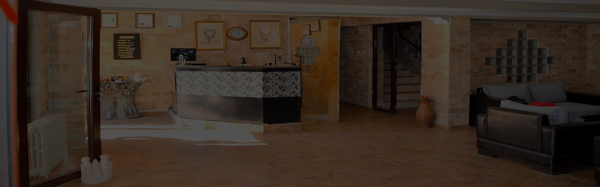 Elit Hotel Çorlu otel girişi
