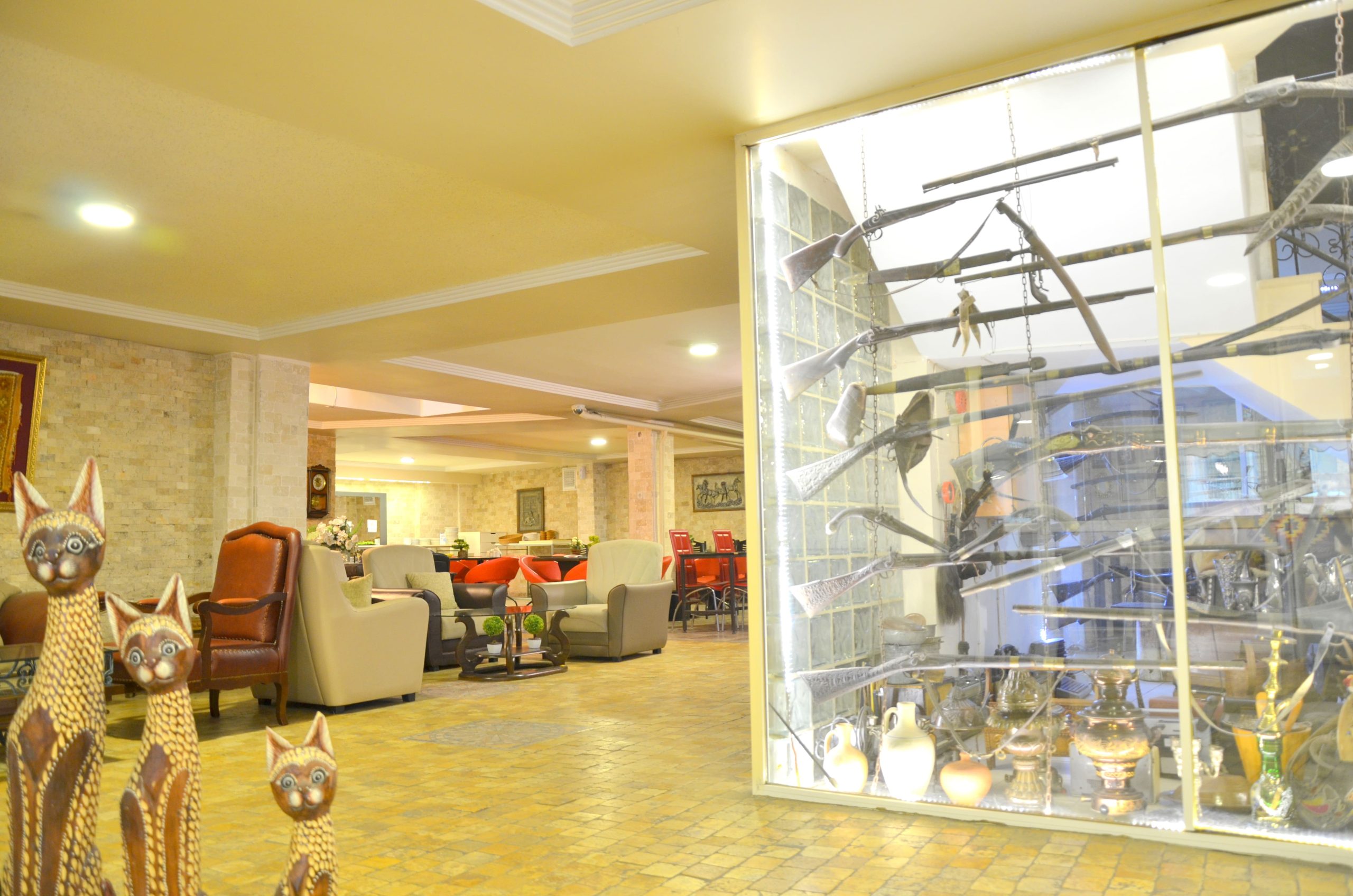 Elit Hotel Çorlu lobi oturma alanı
